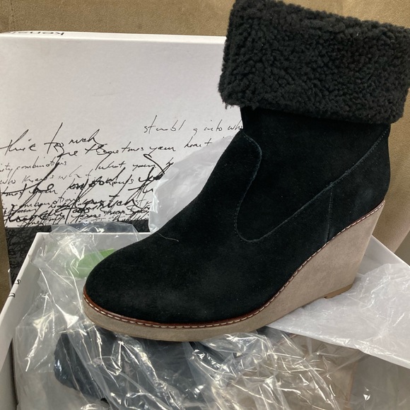 Wedge booties - Picture 1 of 2